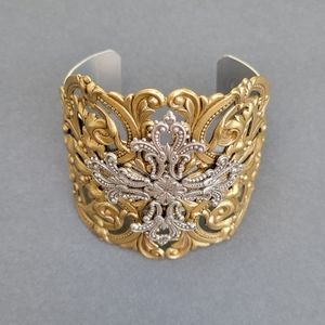 Bunson Bracelet by Julio Carved Trendy Gold Silver Tone Cuff